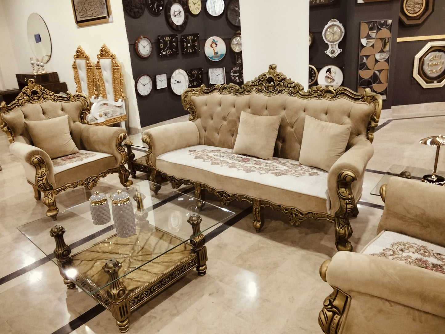 5 SEATED SOFA GOLD