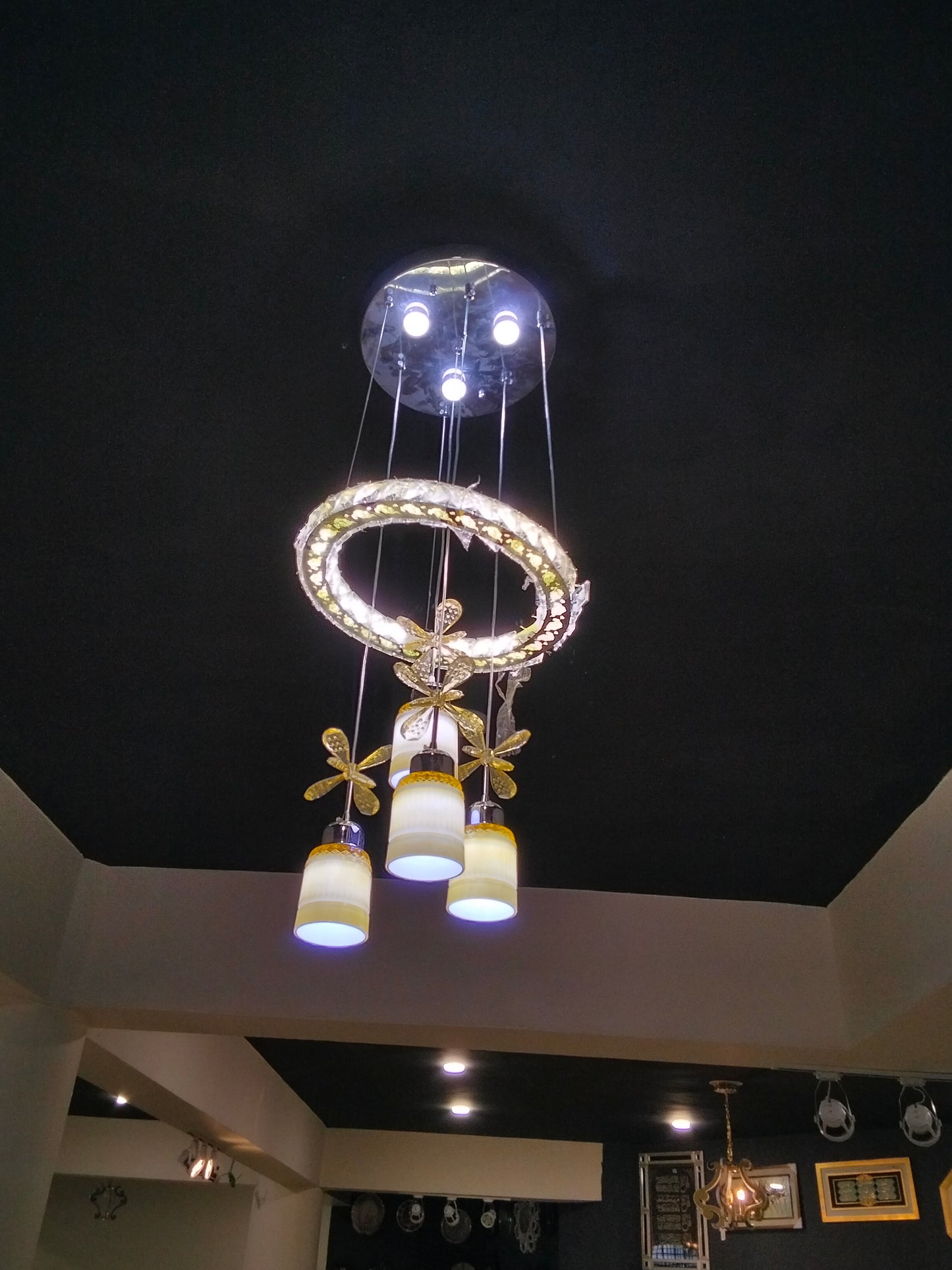 Small Chandelier C1