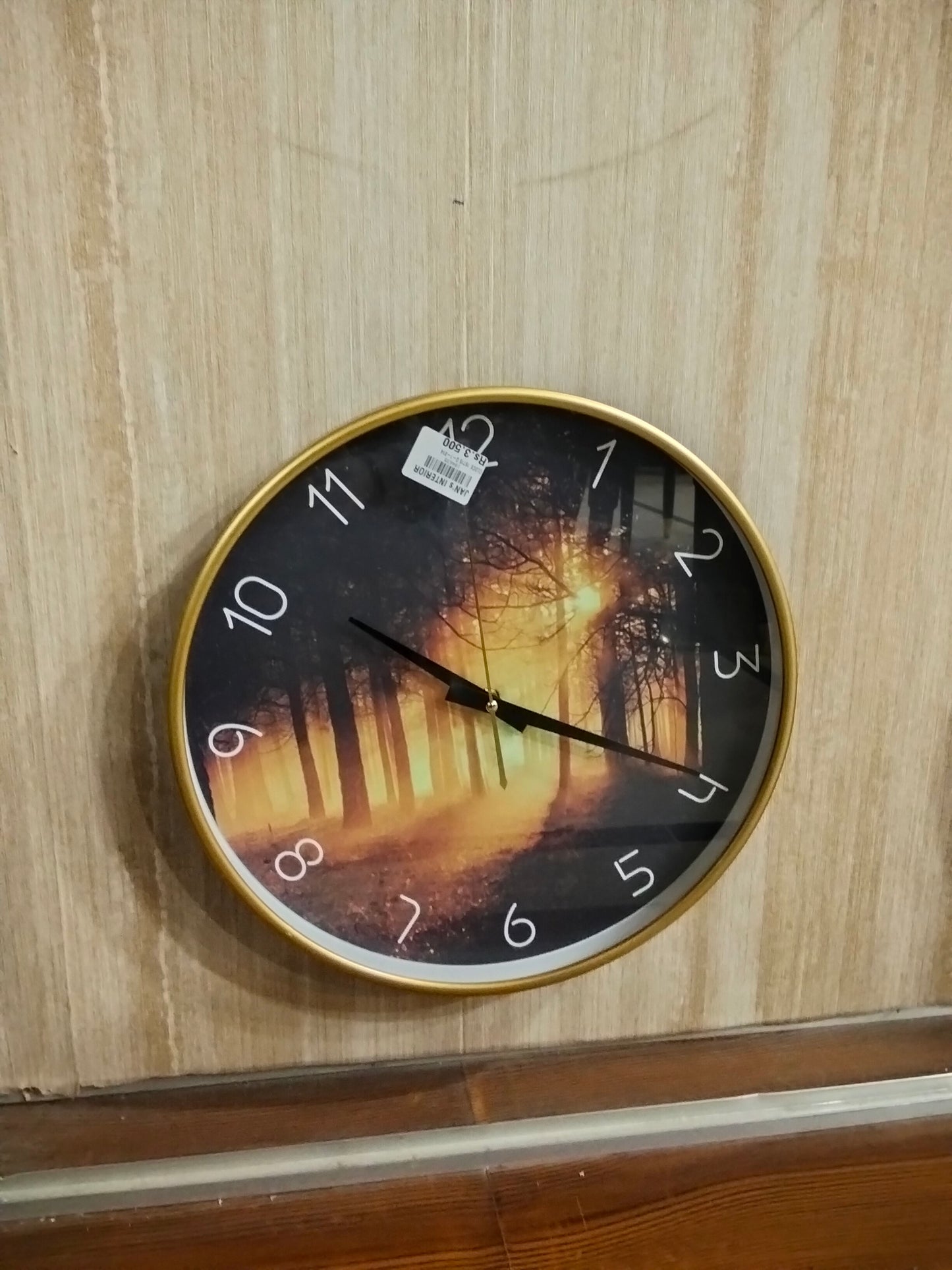 ARTISTIC CLOCK
