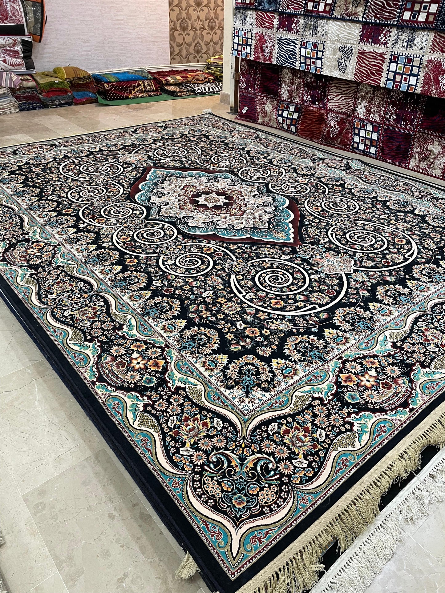 1200 SHANA IRANI RUG (10x13)