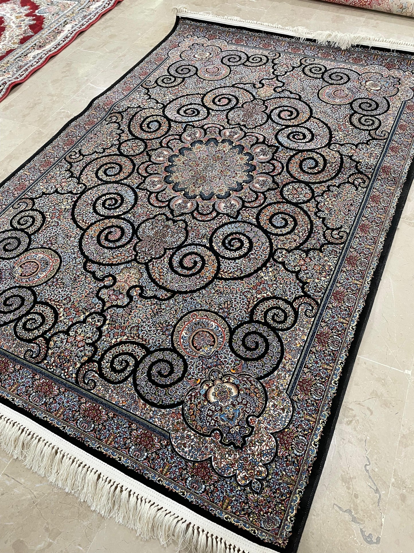 1200 SHANA IRANI RUG (5x8)