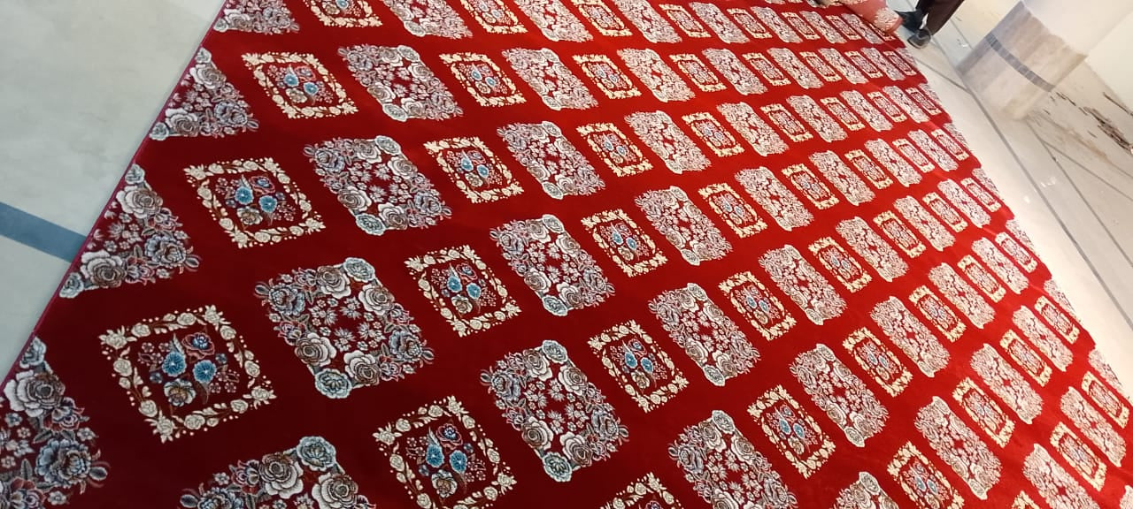 700 SHANA DIAMOND RED