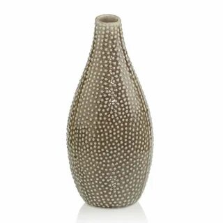 DOTTED VASE