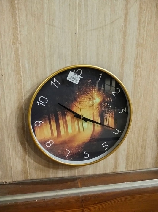 ARTISTIC CLOCK