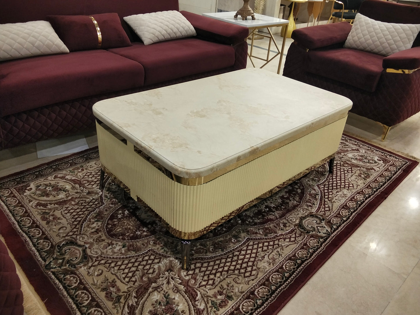 ELEGANT TABLE C-93