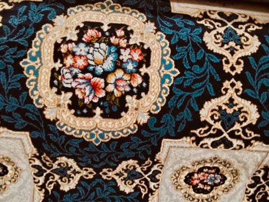 700 SHANA FLOWER BLACK